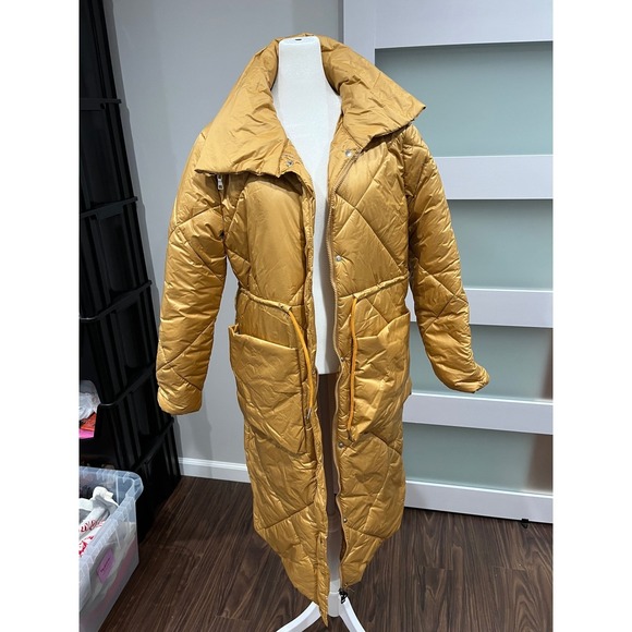 Unbranded Jackets & Blazers - Mustard Yellow Quilted Longline Puffer Coat with Oversized Collar Size S
